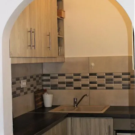 Apartment Rodis